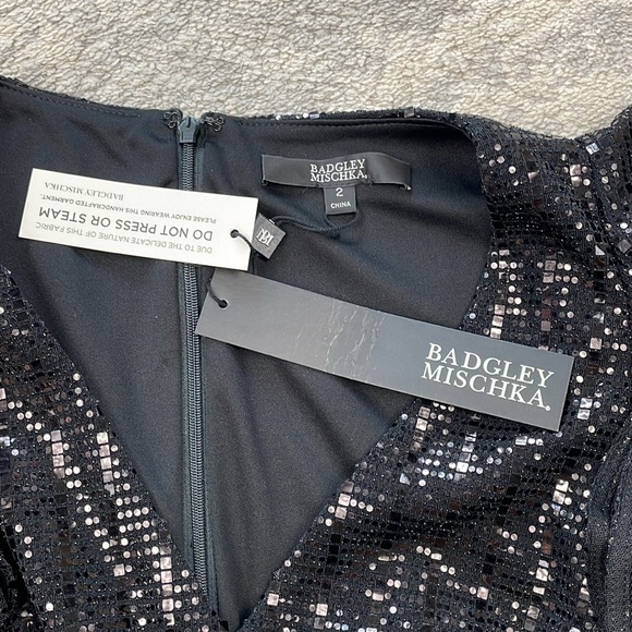 NWT Badgley Mischka Sequin Flutter Sleeve Sheath Dress Sparkle Party Black Sz 2 - Picture 15 of 17